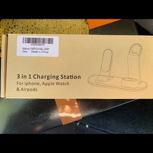 3 in 1 charging stand